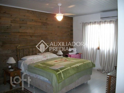 Image 9 - 233272